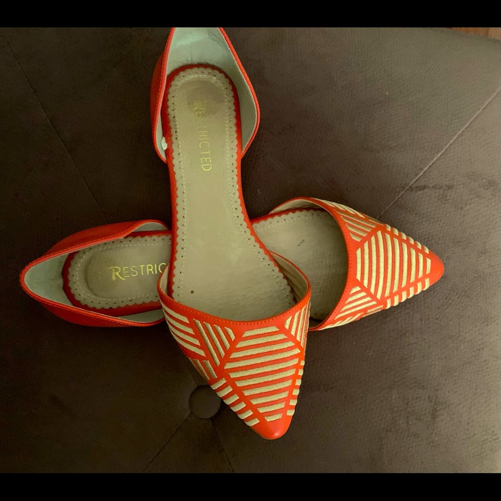 Restricted Women’s Flat Shoes